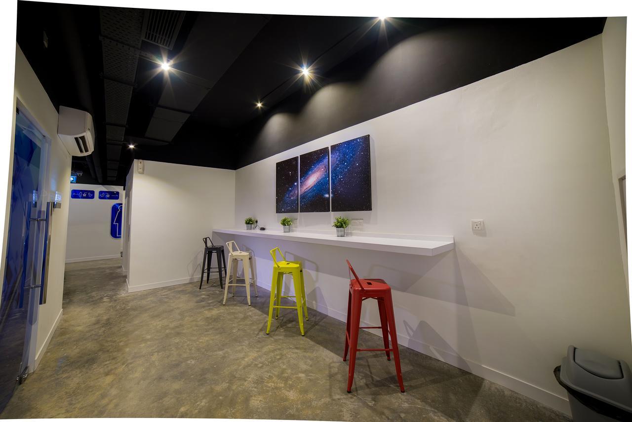 Riccarton Capsule Hotel Kuala Lumpur Ngoại thất bức ảnh