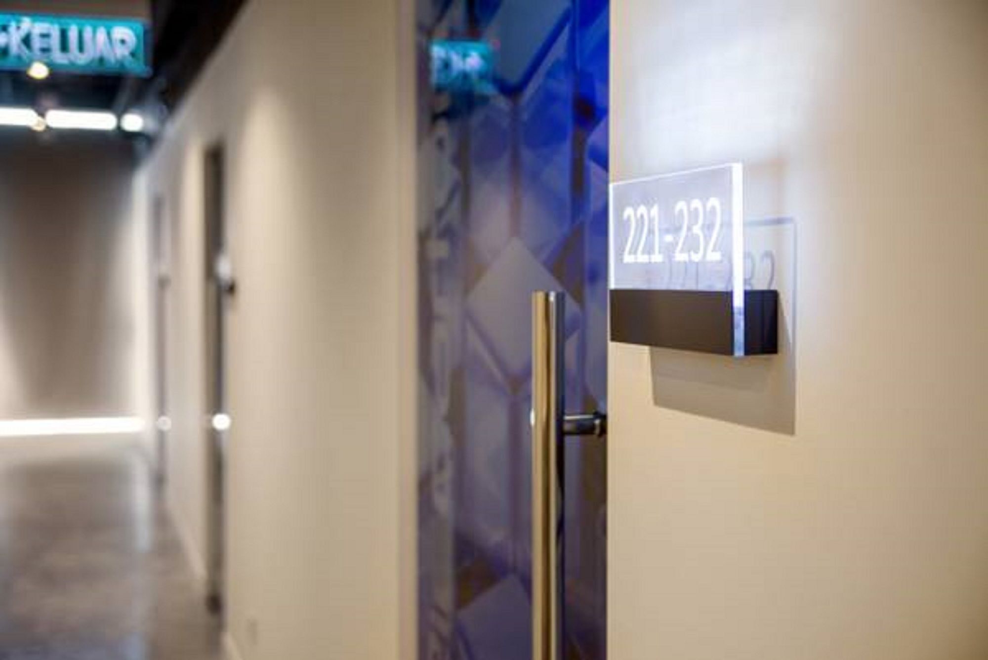 Riccarton Capsule Hotel Kuala Lumpur Ngoại thất bức ảnh