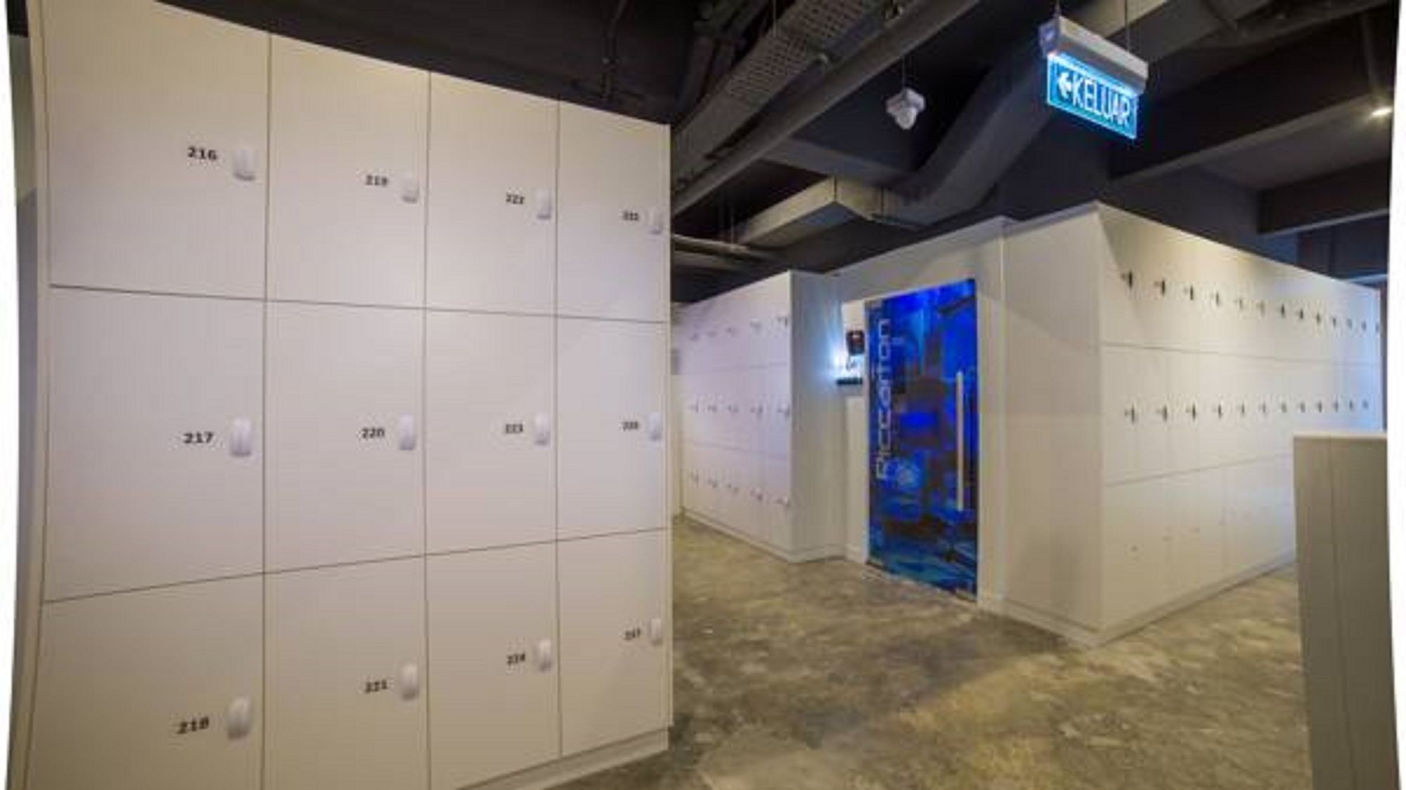 Riccarton Capsule Hotel Kuala Lumpur Ngoại thất bức ảnh